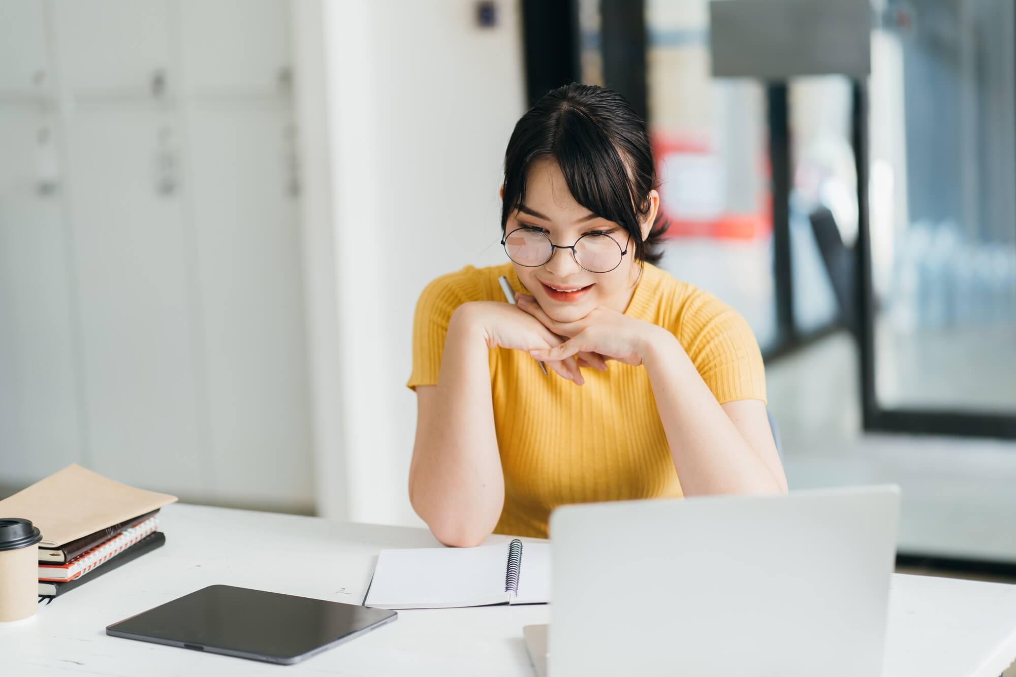 How Bilingualism Can Boost Your Career